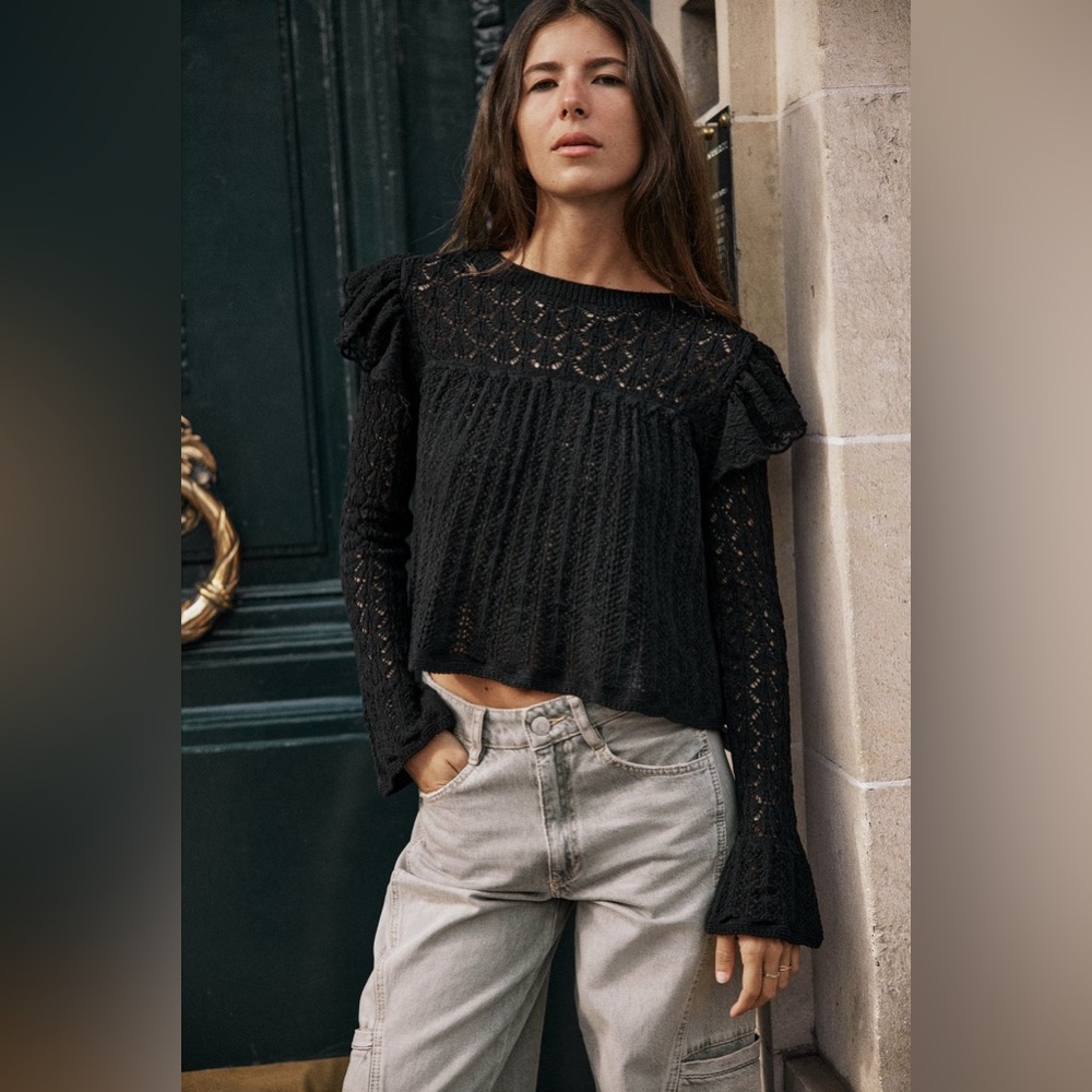 Zara Black Pointelle Ruffle Long Sleeve Semi Crop Top Sweater Size M Bell Sleeve